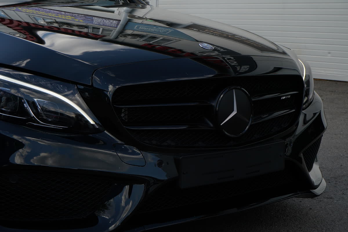 Передок Mercedes C-класс в глянце