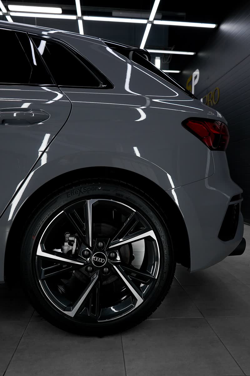 Колесо и бок Audi A3